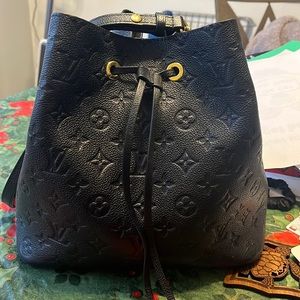 Black LV NeoNoe MM